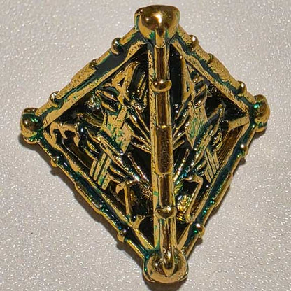 Grasp of the Fallen - Gold Green